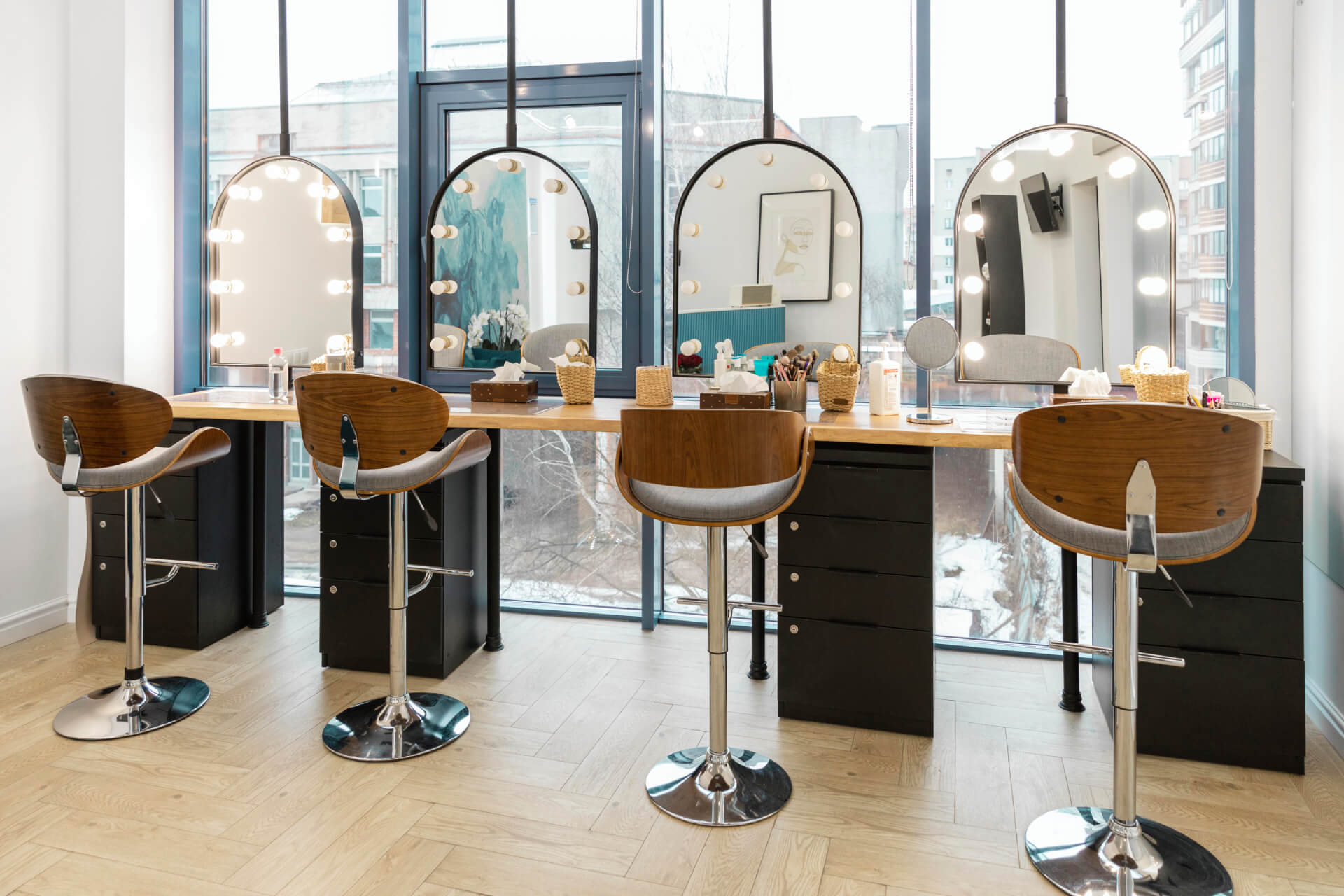 modern-beauty-salon-interior (1) (1)